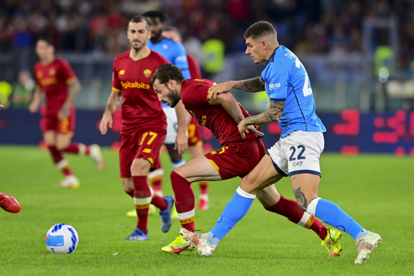 穆里尼奧全場都在搭訕，他不斷跟人家隊長說，來羅馬你能獲得金球