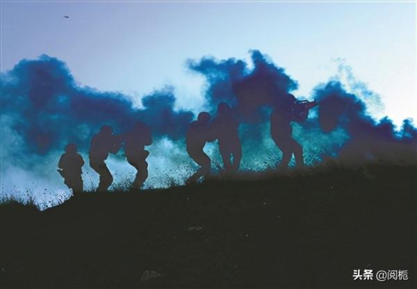 美媒：中國厲害了！軍人狙神3次立下一等功，5次國際軍警賽中奪冠