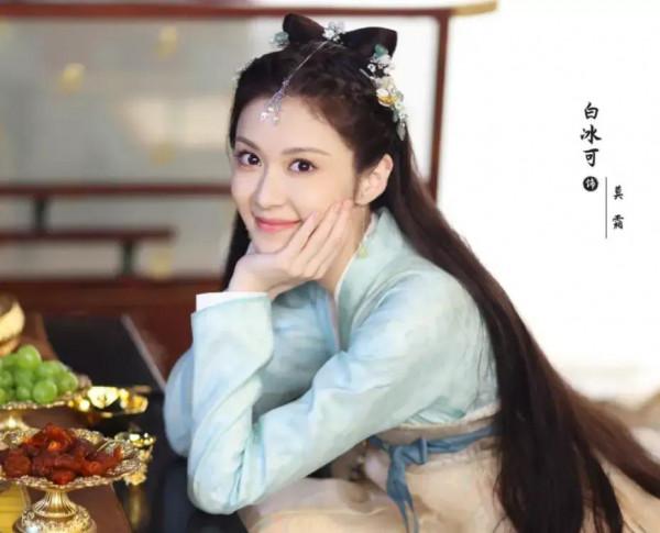 《安樂傳》未播先火，迪麗熱巴和六個女配角上演顏控盛宴