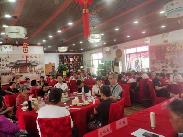 吳房·青溪兩其美 農耕勝景荷嵐逗