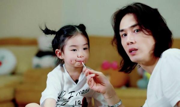 有種長相叫“複製貼上”,這些星二代,可都沒浪費父母的基因 有種長相叫“複製貼上”,這些星二代,可都沒浪費父母的基因