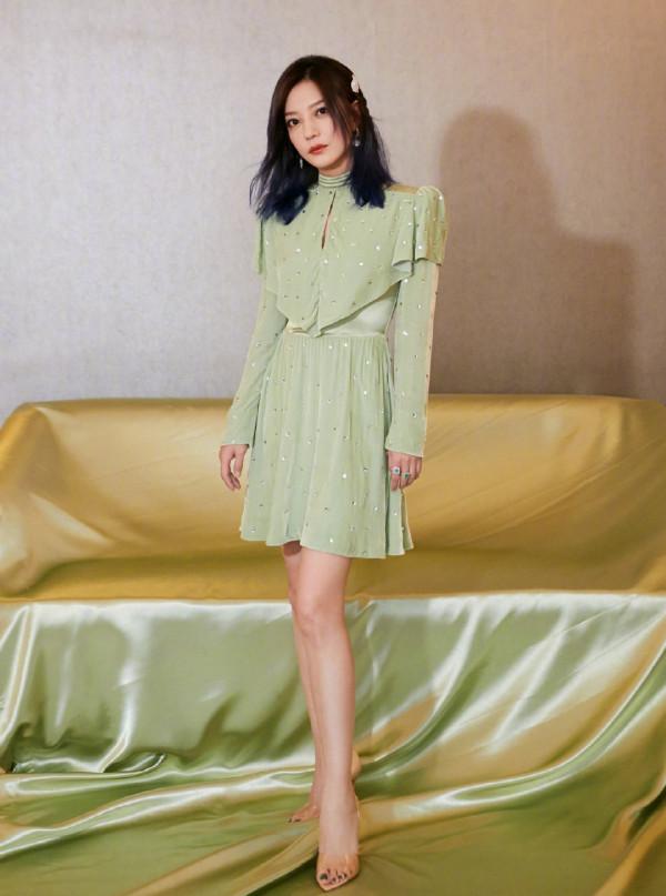 趙薇這個雷還是炸了！幕後資本一個別想跑，惡劣行為貫穿生涯始終