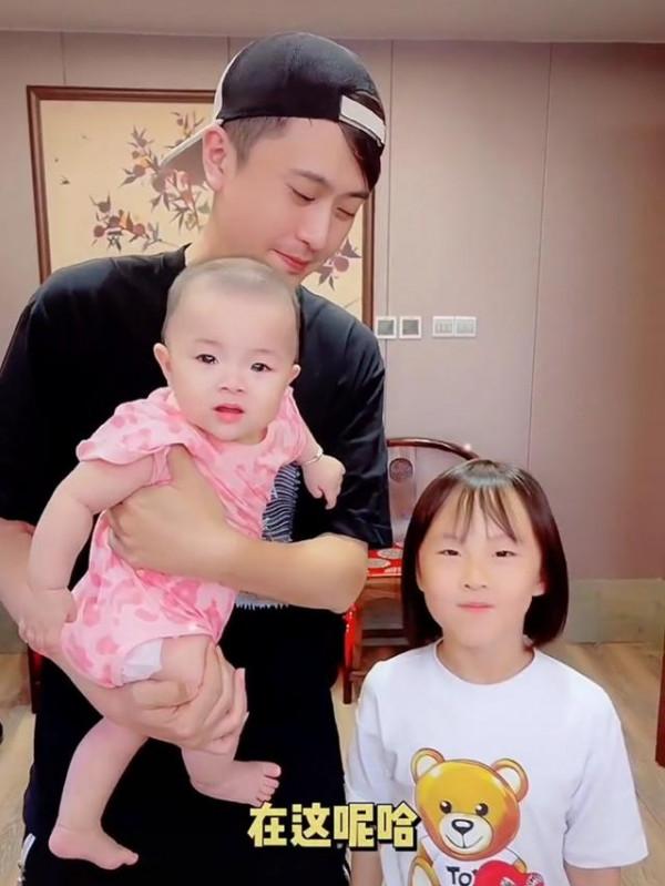 央視主持楊帆：暗戀張蕾8年，娶青梅竹馬妻子，女兒成漏風小棉襖