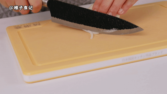 補鐵又補鈣、外皮酥香餡料鮮嫩的肉餅,不揉麵、不和麵,做法簡單 補鐵又補鈣、外皮酥香餡料鮮嫩的肉餅,不揉麵、不和麵,做法簡單