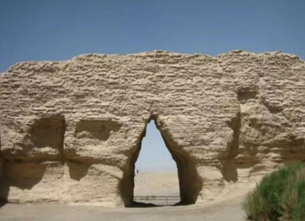 讀餘秀華的小詩《只有這樣才是誠懇的》