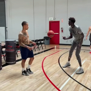 都是個子比較矮的，當擁有這樣子的基本功要付出多少努力？