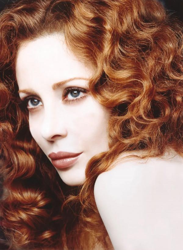 義大利電影中最美麗的面板——Francesca Dellera 義大利電影中最美麗的面板——Francesca Dellera