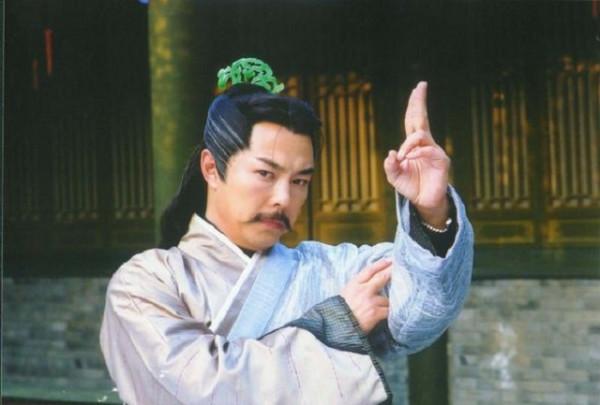 觀眾：我們連敷衍都不配嗎？影視劇離譜穿幫鏡頭，看笑我也