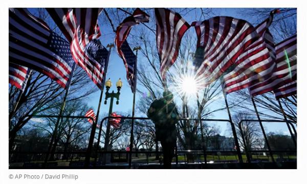 美作家：越戰後美國人沒感受過“戰爭的恐怖”，所以叫囂與俄羅斯開戰