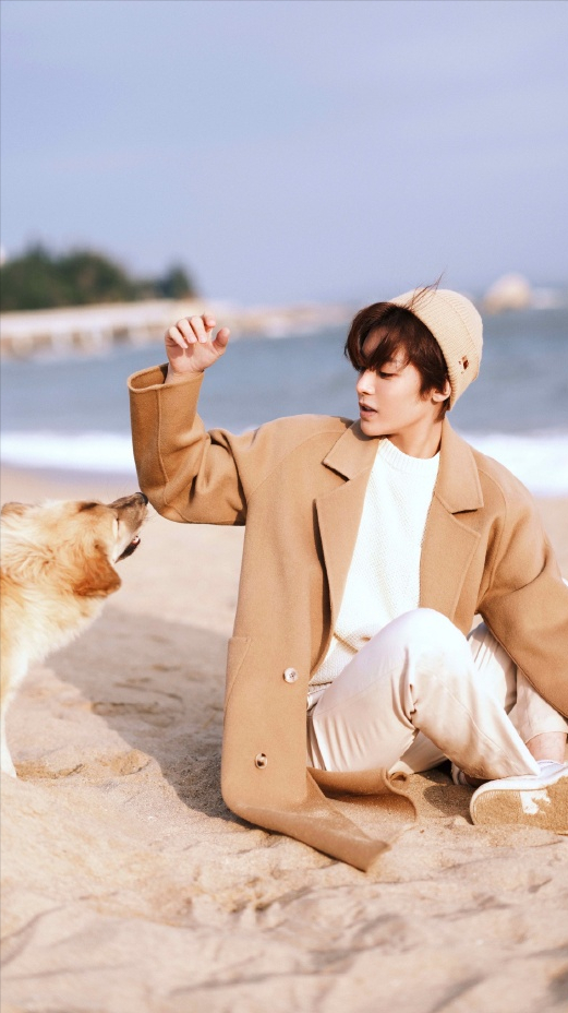 97年的他，青春的氣息——侯明昊