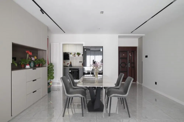 113㎡有娃之家空無一物，超大落地窗讓&OpenCurlyDoubleQuote;採光自由&rdquo;，絕了