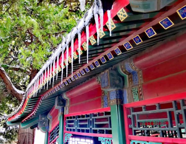 初雪,落在秋冬交際時 初雪,落在秋冬交際時