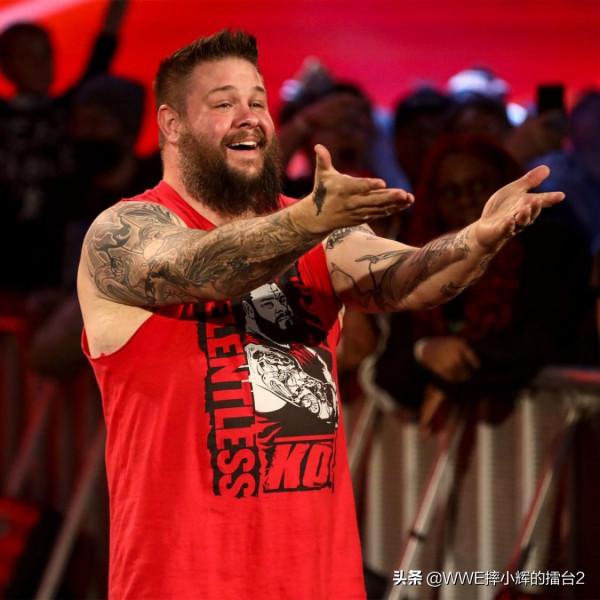 三進三出,深度解剖鮑比萊斯利為何進入迎新大賽的WWE冠軍比賽 三進三出,深度解剖鮑比萊斯利為何進入迎新大賽的WWE冠軍比賽