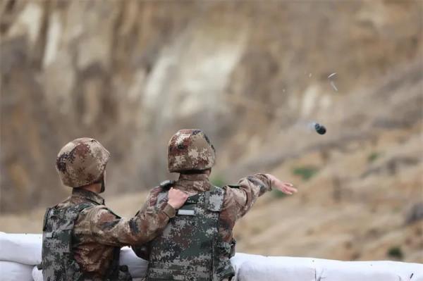 守護戰鷹，他們永不止步！