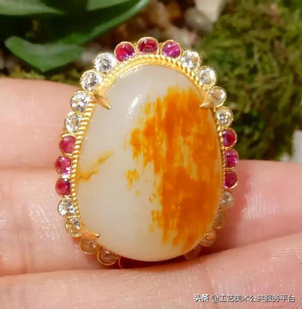 假貨大盤點！看到這 8 種珠寶離遠點，買了也是浪費錢！