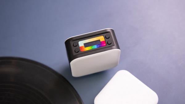 做了2年自媒體，才發現原來還有這種燈，太適合拍攝使用了