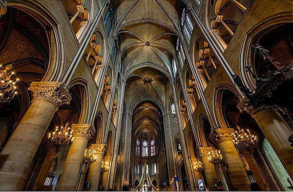 古 建 築，遠 比 你 想 象 更 驚 豔