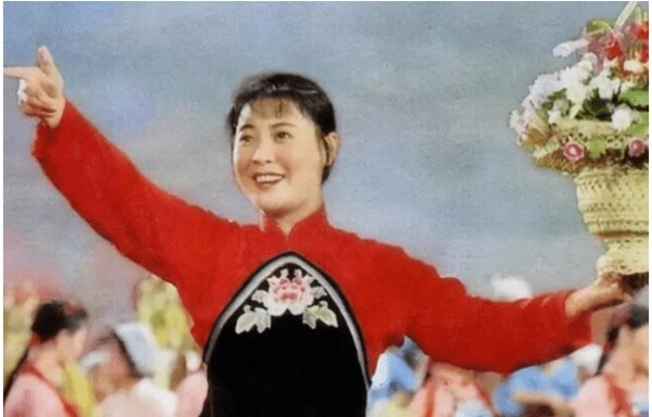 郭蘭英：剛出生就被扔到野外，兩任丈夫都去世，91歲無兒無女