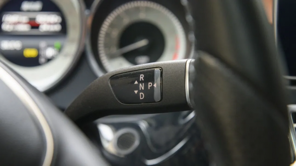 新車的質感卻只要一半的價格——二手賓士CLS260 新車的質感卻只要一半的價格——二手賓士CLS260