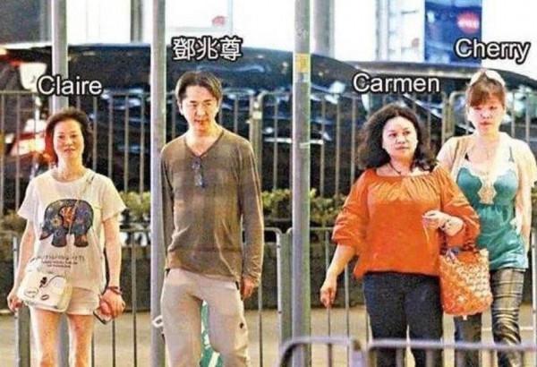 54歲的鄧兆尊:8億身家不婚不育,對3個相貌普通的女友一視同仁 54歲的鄧兆尊:8億身家不婚不育,對3個相貌普通的女友一視同仁