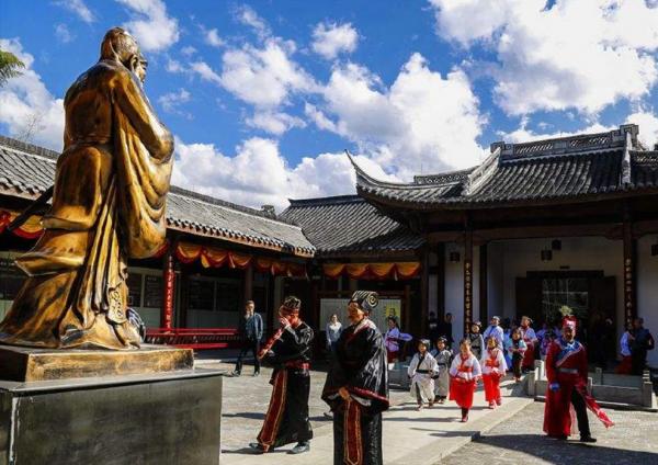 中秋節變秋夕節，韓國為什麼愛搶奪中國文化？幕後黑手究竟是誰？