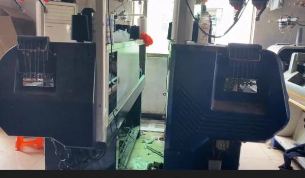 做毛衣一起帶孩子長大