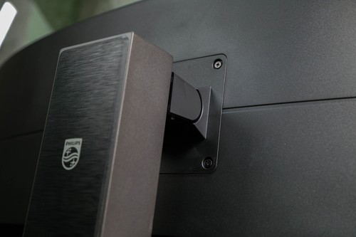 感受無與倫比的震撼吧！飛利浦498P9Z美圖來襲