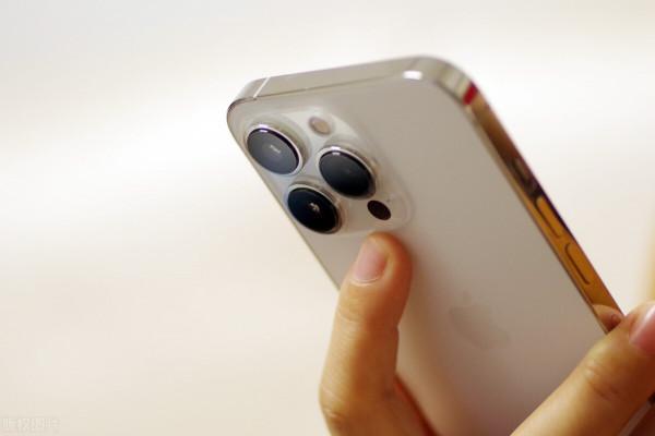 雙十一單日銷售榜:基本是誰降價多,選擇誰?k40無敵? 雙十一單日銷售榜:基本是誰降價多,選擇誰?k40無敵?