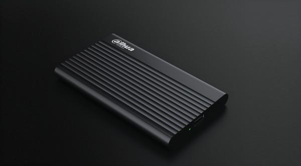 手機直連高效傳輸，大華T70移動固態硬碟評測