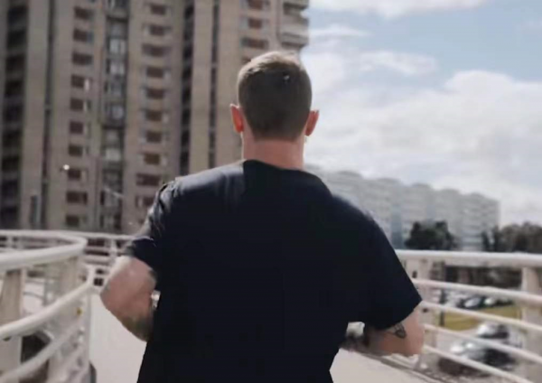 為什麼不能叫醒夢遊的人？