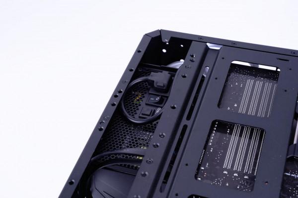 12代intel系統-C34視界內白外黑ATX水冷整機show