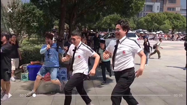 初見顏如冠玉，再見肥頭大耳！這10位男星的臉，讓女人好心碎