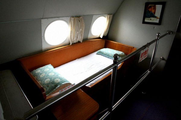 專機駕駛員談領袖趣事:毛主席上飛機帶鋪蓋,朱老總喜歡進駕駛艙 專機駕駛員談領袖趣事:毛主席上飛機帶鋪蓋,朱老總喜歡進駕駛艙