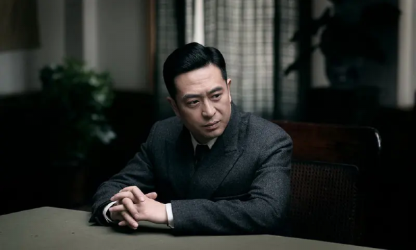 國產諜戰劇十大排行,神劇《潛伏》僅排第三 國產諜戰劇十大排行,神劇《潛伏》僅排第三