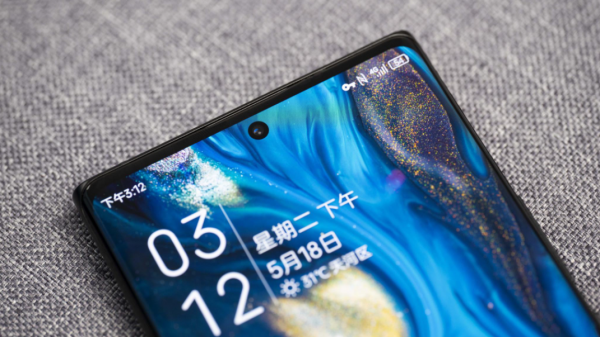 頂級影像旗艦下跌1500元，6400萬三主攝&plus;120W快充，加速退場開啟