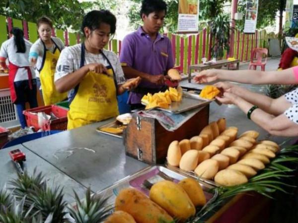100元人民幣能在泰國幹什麼!當地導遊:可能會讓你出乎意料 100元人民幣能在泰國幹什麼!當地導遊:可能會讓你出乎意料