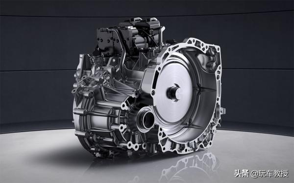 都是年輕前衛的好車 這兩款10-15萬級SUV誰更香？