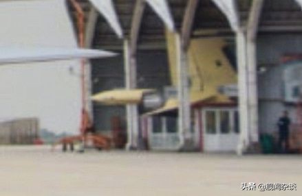 海軍航空兵測試殲16 D電子戰機，藉機出海或將成為歷史