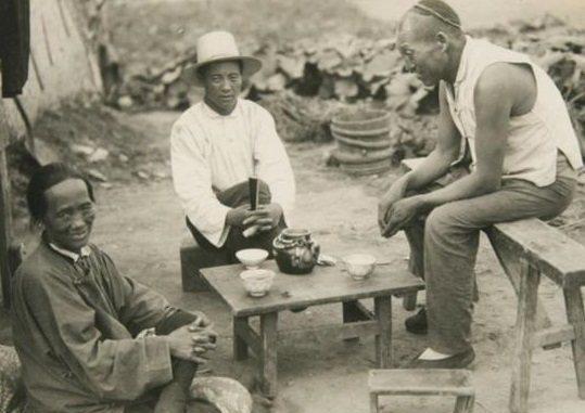 “國粉”“蔣粉”吹捧國民黨,有的是無知,有的則是別有用心 “國粉”“蔣粉”吹捧國民黨,有的是無知,有的則是別有用心