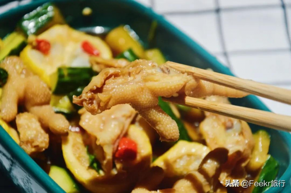 衝野浪、喝咖啡,比三亞便宜一半的海島度假地,我挖到了 衝野浪、喝咖啡,比三亞便宜一半的海島度假地,我挖到了