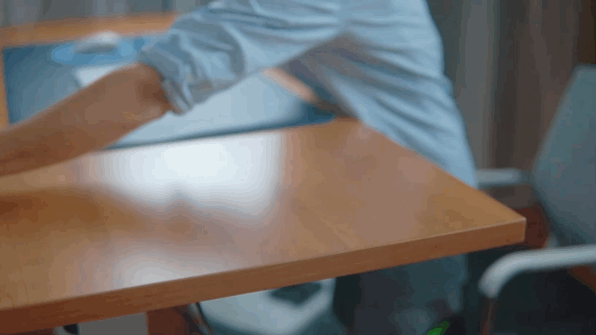 向我的桌搭邁出的第一步——樂歌AI智慧電動升降桌體驗 向我的桌搭邁出的第一步——樂歌AI智慧電動升降桌體驗