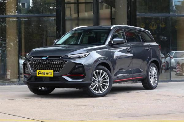 測評長安歐尚X7 PLUS頂配車型，配188馬力發動機，動力酣暢