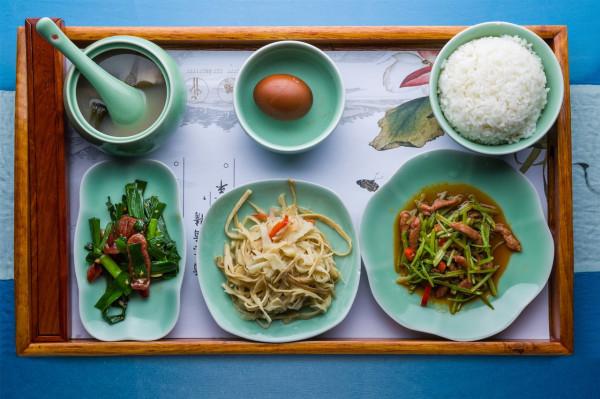 吃得越少，活得越久？一日三餐該怎麼吃，鍾南山的長壽選單告訴你