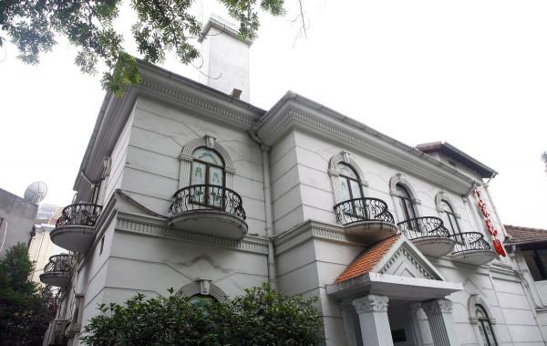 上海百年馬路，四大家族都曾在此居住，被稱為“申城第一情侶街”