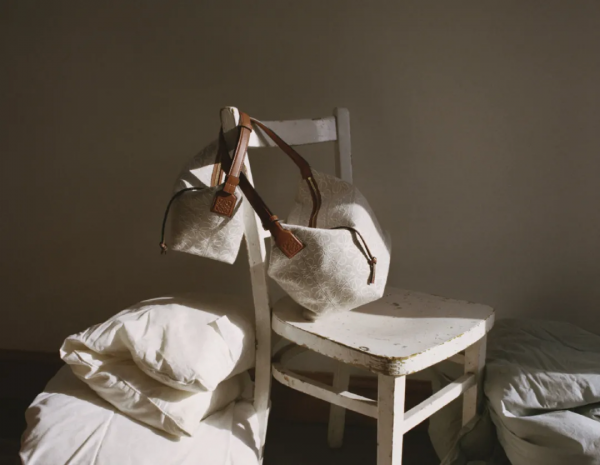 女生第一個大牌包包怎麼選？這30款揹包十年都不過時