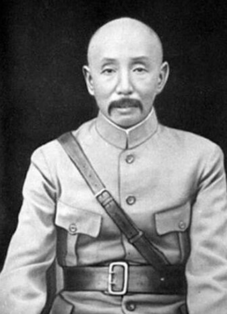 張學良原配于鳳至：1990年病逝海外，墓碑上留了四個字：張于鳳至