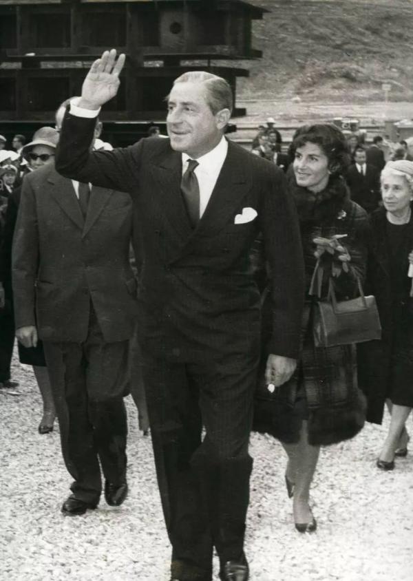 肯尼迪死後，美國第一夫人傑奎琳嫁給希臘船王，兩人婚後過得如何