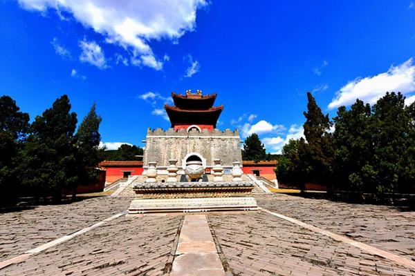 清東陵:中國最後一個封建王朝帝王及嬪妃們死後的陵寢 清東陵:中國最後一個封建王朝帝王及嬪妃們死後的陵寢