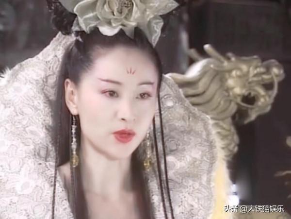 11位演“邀月宮主”的女星，看過才知什麼叫冷豔霸氣，什麼叫拉胯