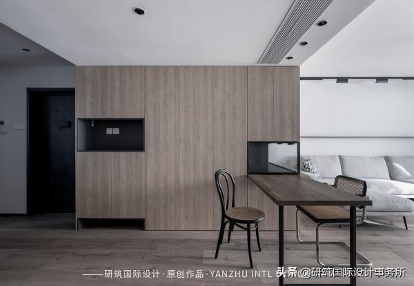 110㎡零死角，這對丁克夫妻的現代簡約宅，到處是超強儲物空間